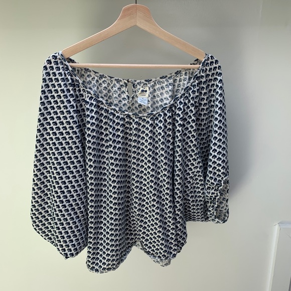 Lucky Brand • Botanical Peasant Top - Picture 2 of 5